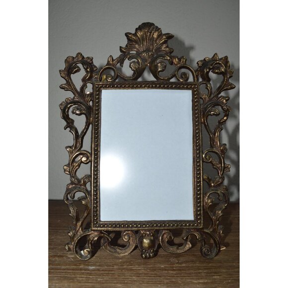 Vintage Metal Ornate Picture Frame Heavy Hollywood Regency Easel Gold Tone READ - Picture 1 of 11